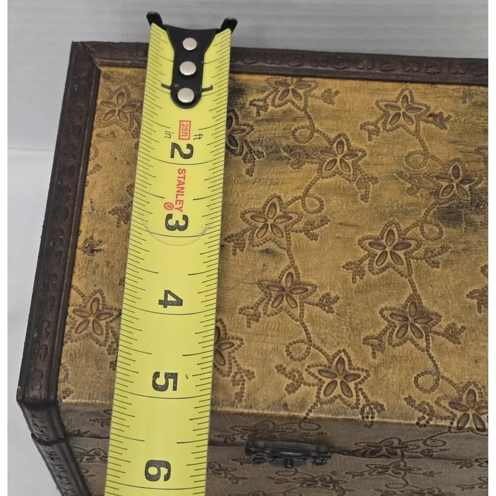 Vintage Wooden Floral Embossed Trinket & Jewelry Box W/Latch (Black Felt Lined)